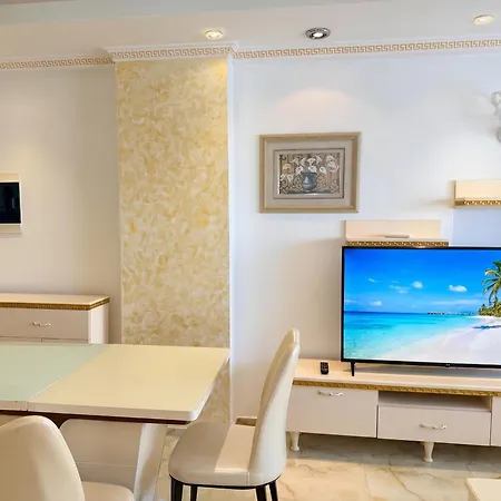 Beachfront & Sea View 111 *